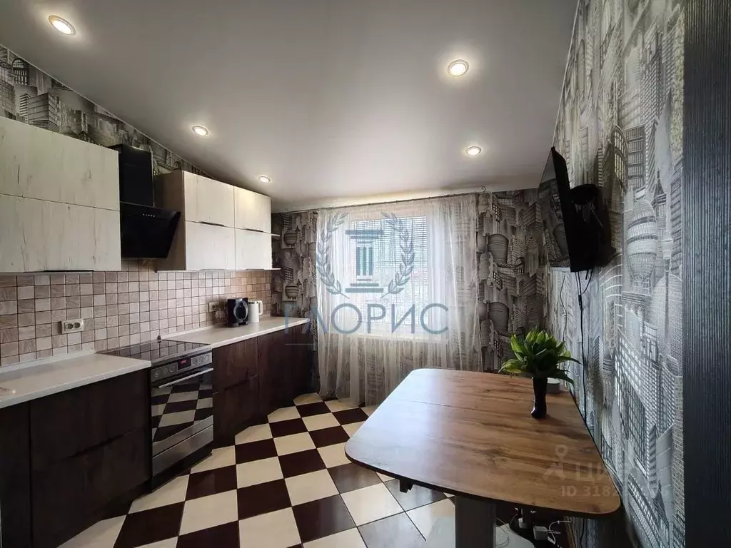 4-к кв. Хакасия, Абакан Торговая ул., 4Б (108.0 м) - Фото 1