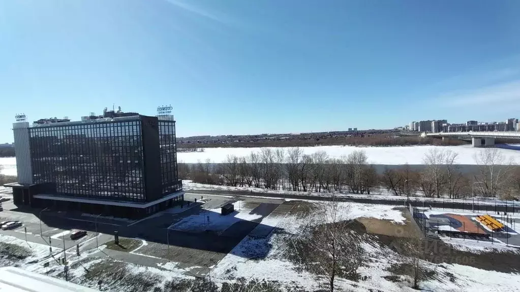 3-к кв. Омская область, Омск наб. Тухачевского, 16 (132.1 м) - Фото 1