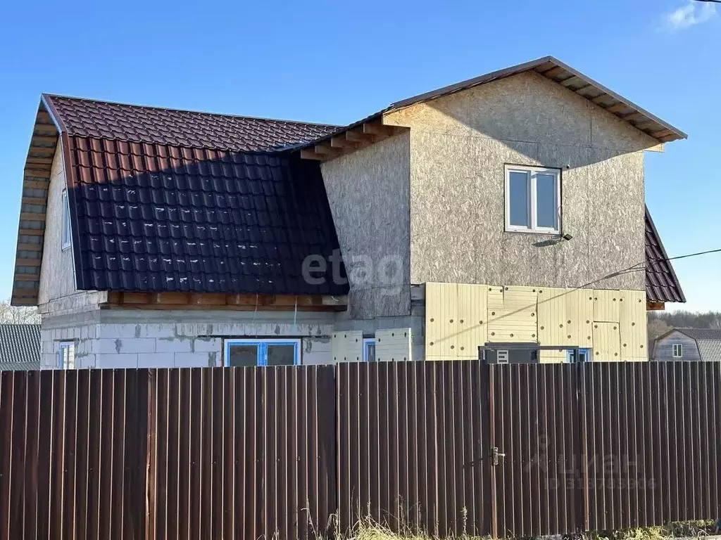 Дом в Калужская область, Ферзиковский район, Грабцево с/пос, с. ... - Фото 1