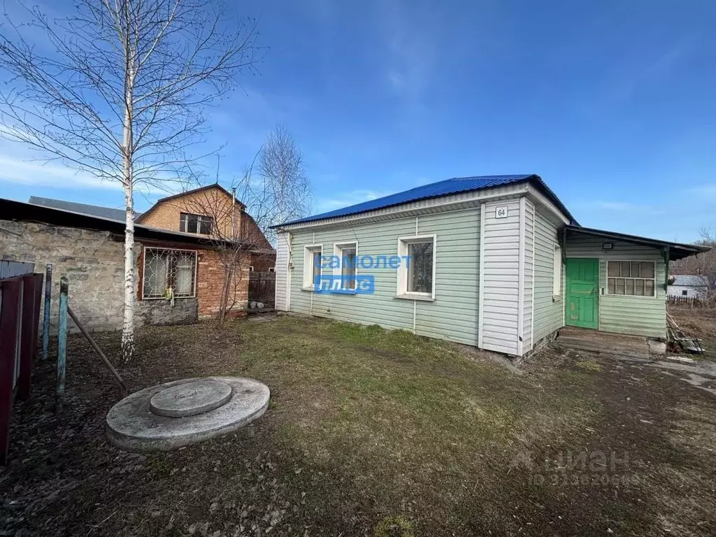 Дом в Алтайский край, Бийск Угольная ул., 64 (80 м) - Фото 1