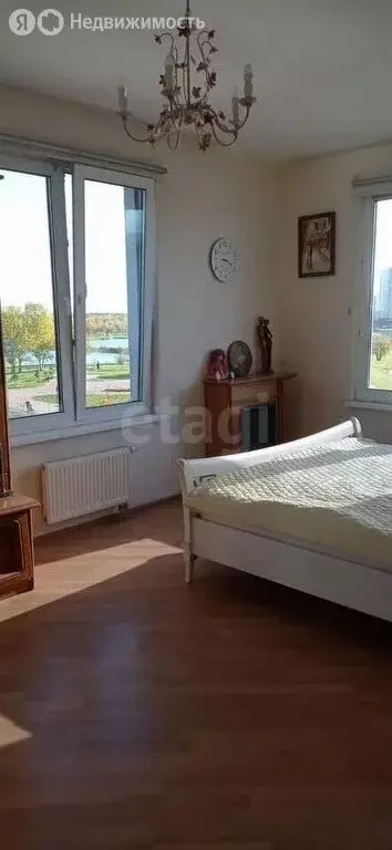 3-комнатная квартира: Санкт-Петербург, Южное шоссе, 55к5 (85 м) - Фото 1