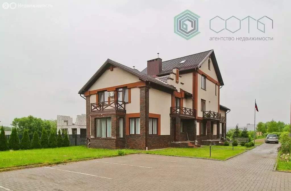 4-комнатная квартира: посёлок Невское, Петропавловская улица, 11 (140 ... - Фото 1