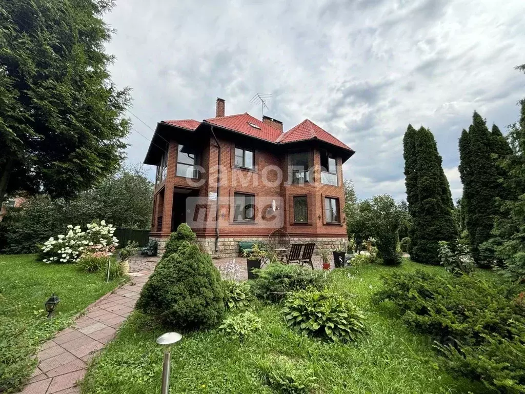 Дом в Московская область, Красногорск городской округ, Нахабино пгт ... - Фото 1