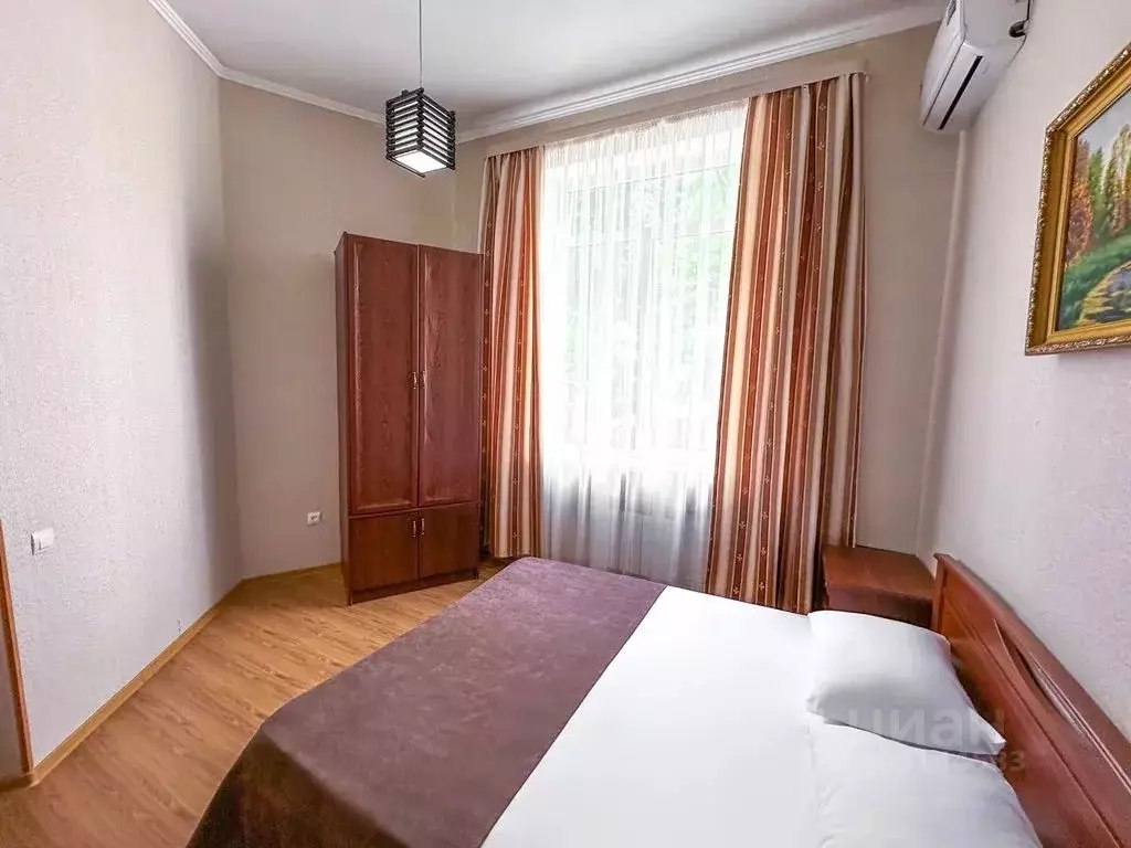 2-к кв. Краснодарский край, Сочи пер. Бестужева, 1 (38.0 м) - Фото 0