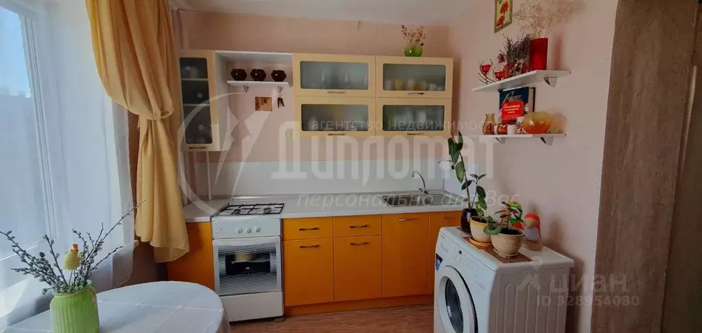 1-к кв. Курганская область, Курган Заозерный жилрайон, 3-й мкр, 9 ... - Фото 1