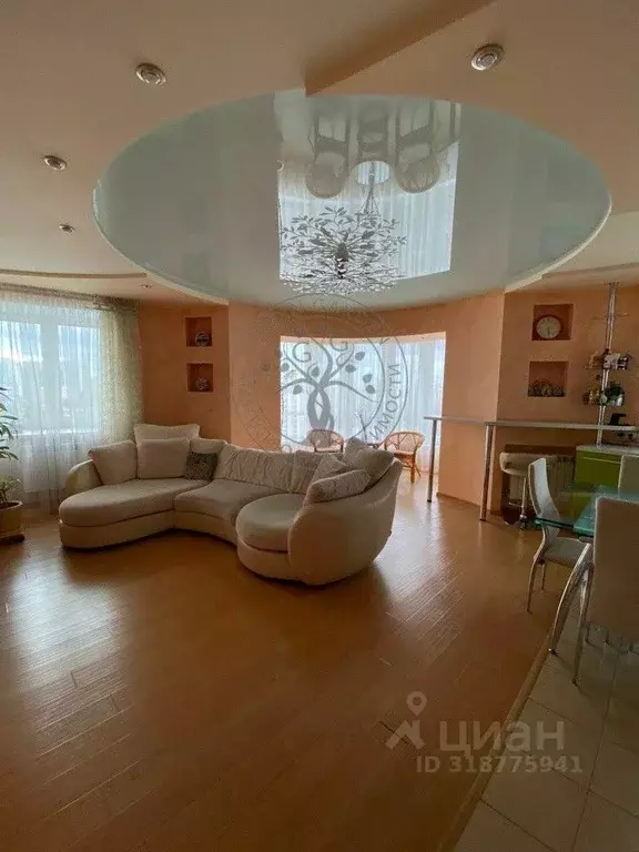 4-к кв. Свердловская область, Екатеринбург ул. Фурманова, 123 (125.6 ... - Фото 0