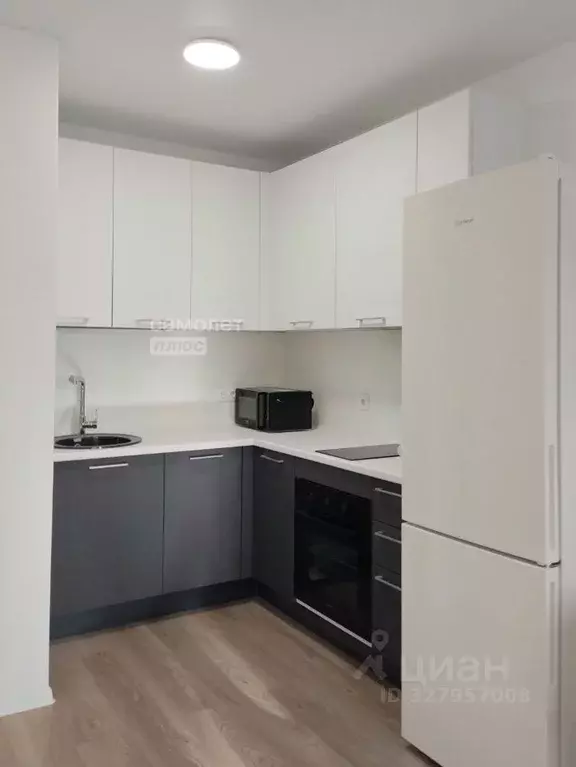 2-к кв. Московская область, Химки городской округ, д. Юрлово 1 (42.0 ... - Фото 2