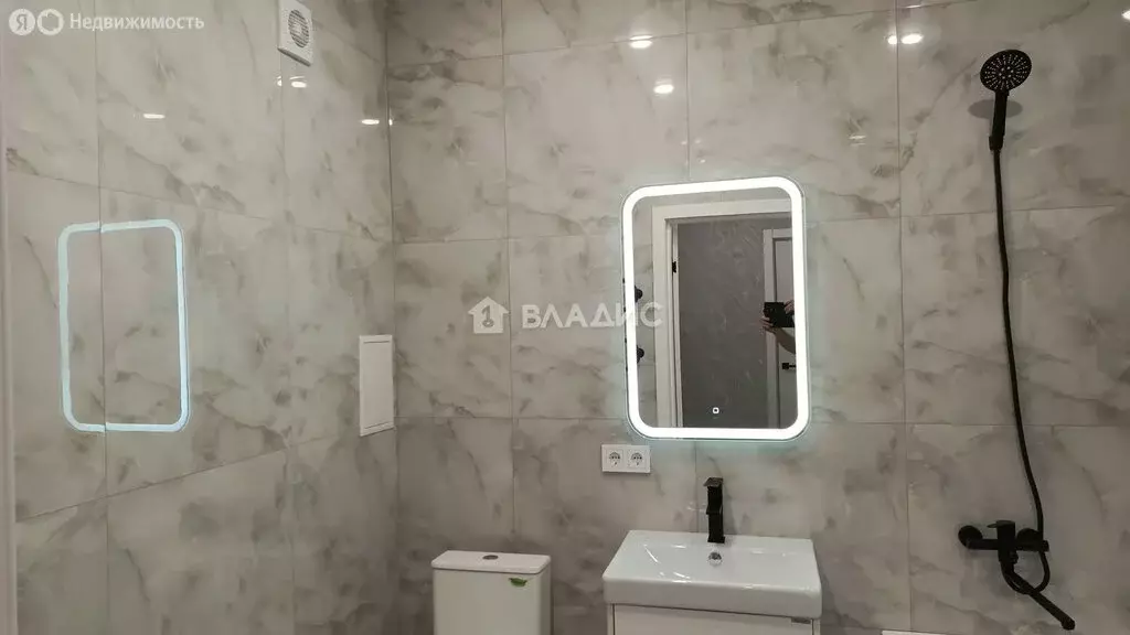 1-комнатная квартира: Волгоград, Новодвинская улица, 18 (43 м) - Фото 2