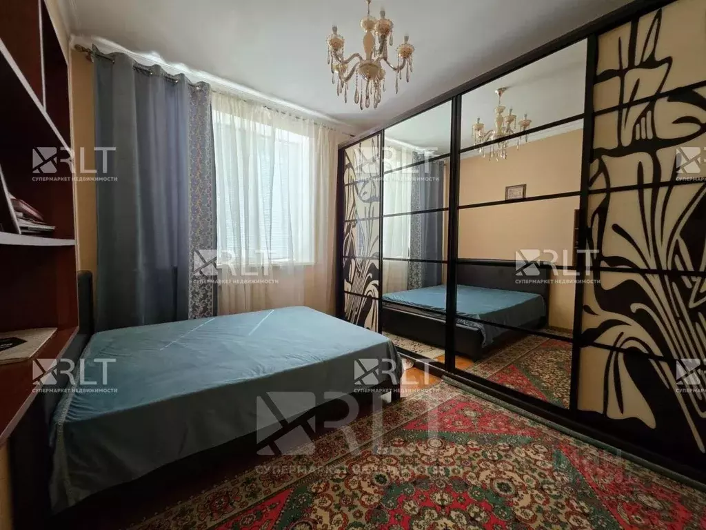2-к кв. Дагестан, Махачкала просп. Насрутдинова, 58а (80.0 м) - Фото 1