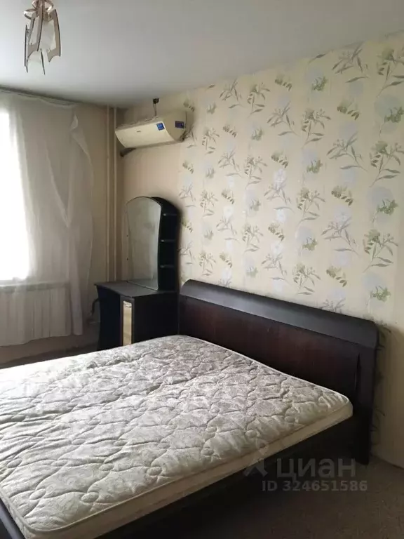 2-к кв. Челябинская область, Челябинск Двинская ул., 21 (65.0 м) - Фото 1