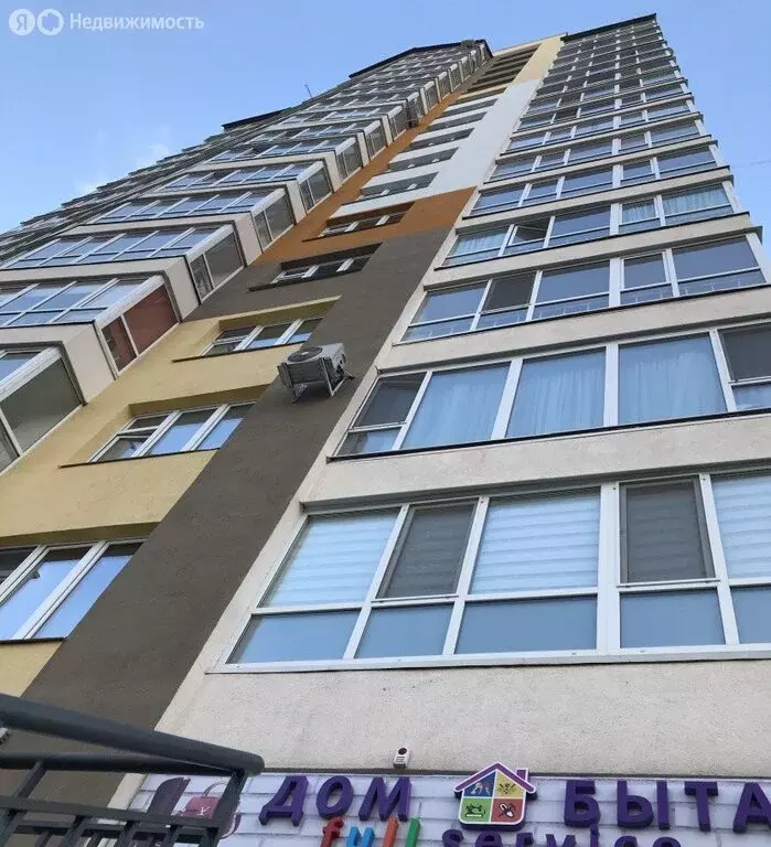 1-комнатная квартира: Тюмень, улица Александра Протозанова, 16к2 (43 ... - Фото 2