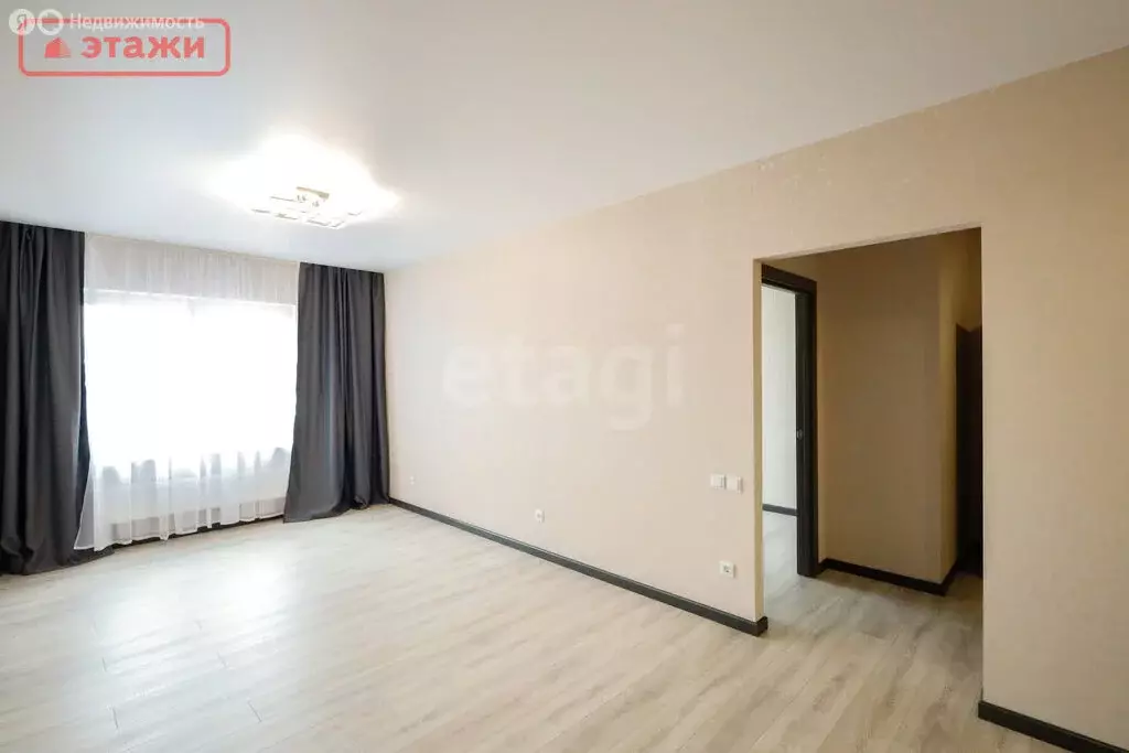 3-комнатная квартира: Петрозаводск, Оборонная улица, 9 (70 м) - Фото 1