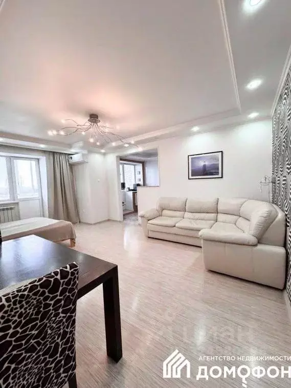 2-к кв. Омская область, Омск ул. Сулеймана Стальского, 8/1 (73.4 м) - Фото 1