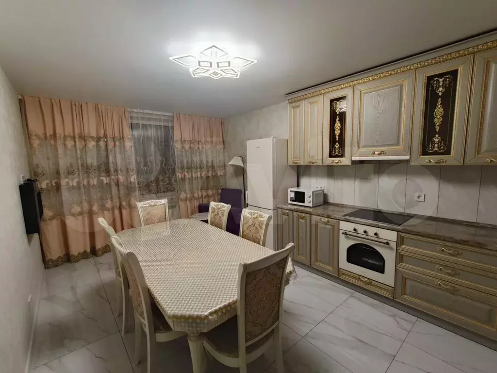 2-к. квартира, 80 м, 5/15 эт. - Фото 0