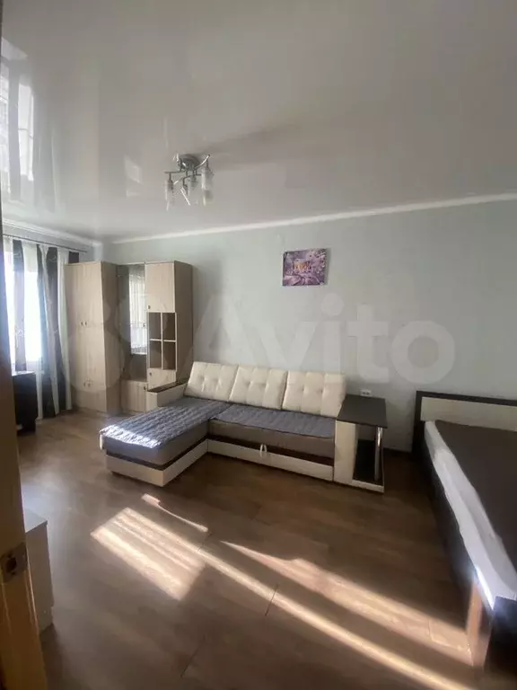 1-к. квартира, 42 м, 2/9 эт. - Фото 1