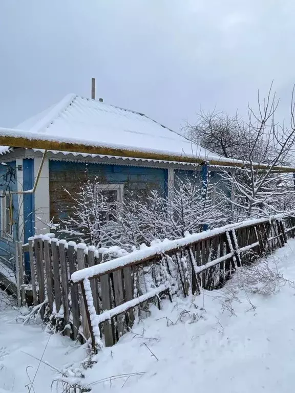 Дом в Белгородская область, Старооскольский городской округ, с. ... - Фото 0