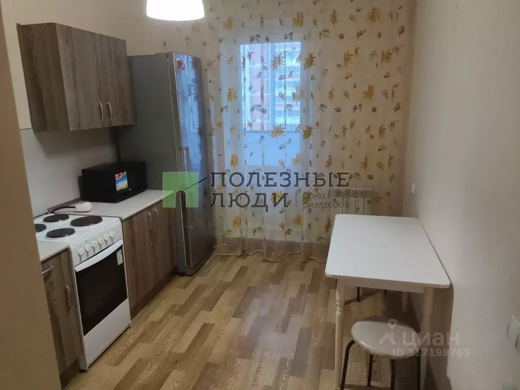 1-к кв. Татарстан, Набережные Челны ул. Виктора Полякова, 12А (40.0 м) - Фото 1