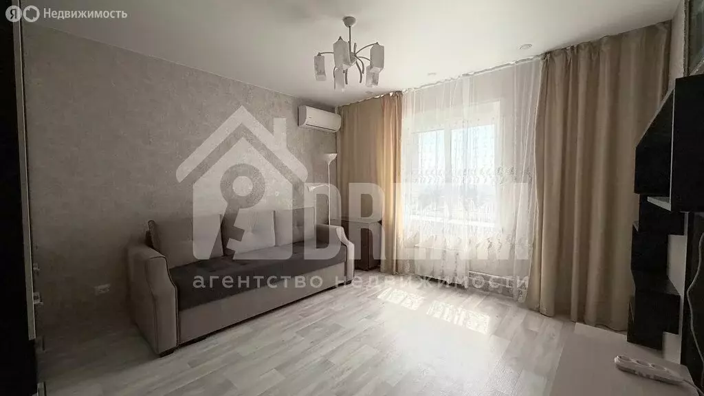 1-комнатная квартира: Волгоград, проспект Маршала Жукова, 98Б (45.5 м) - Фото 2