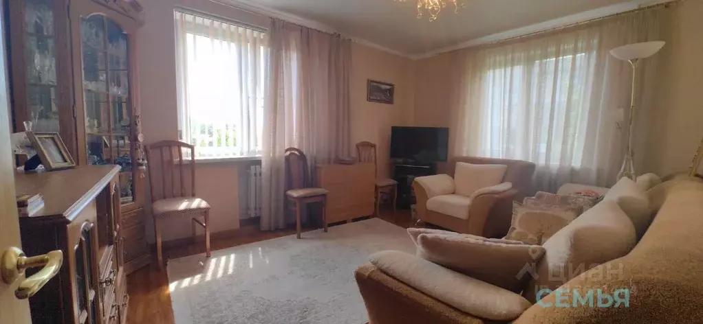 2-к кв. Северная Осетия, Владикавказ ул. Бзарова, 27К4 (39.9 м) - Фото 1
