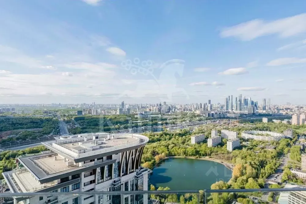 4-к кв. Москва Мосфильмовская ул., 70к1 (236.0 м) - Фото 0