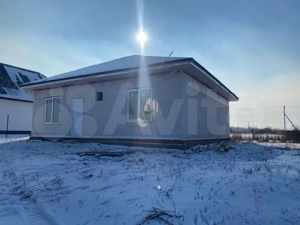 Дом 100 м на участке 6 сот. - Фото 0