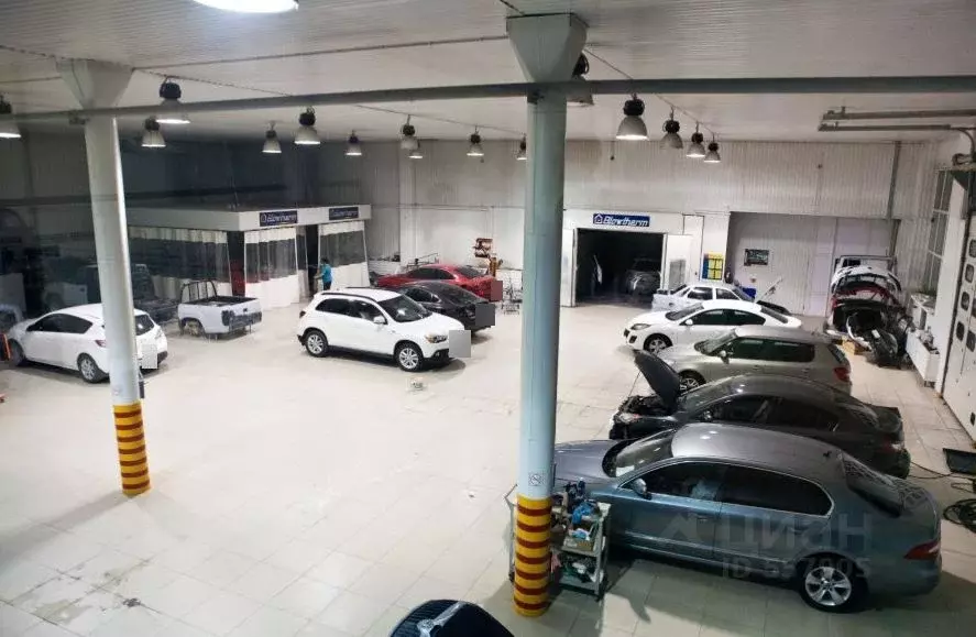 Индустриальная 42 1. Помещение под автосервис. Авторазборка Сургут. Автомастерская Сургут. Город Сургут автосервис