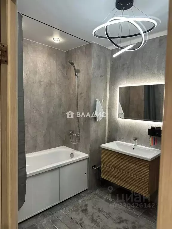 Дом в Бурятия, Улан-Удэ ул. Вершинная (140 м) - Фото 1