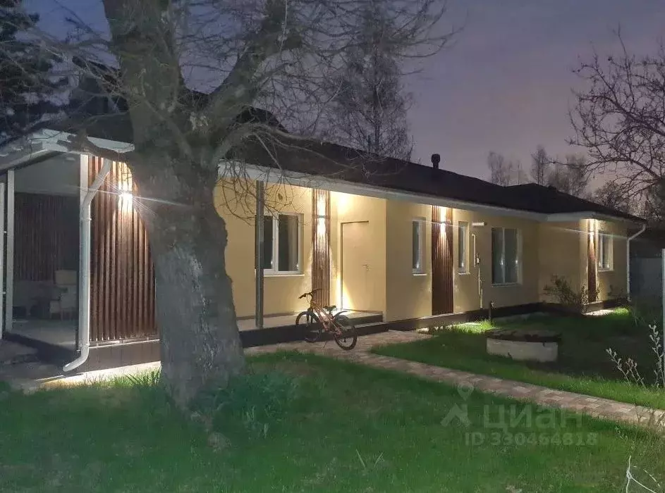 Дом в Московская область, Одинцовский городской округ, д. Глазынино 45 ... - Фото 1