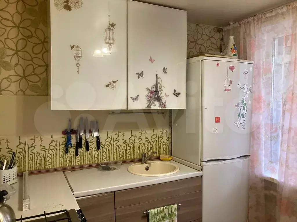 2-к. квартира, 56 м, 1/9 эт. - Фото 1