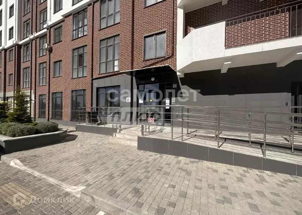 Продаётся 2-к квартира, 55.8 м - Фото 1