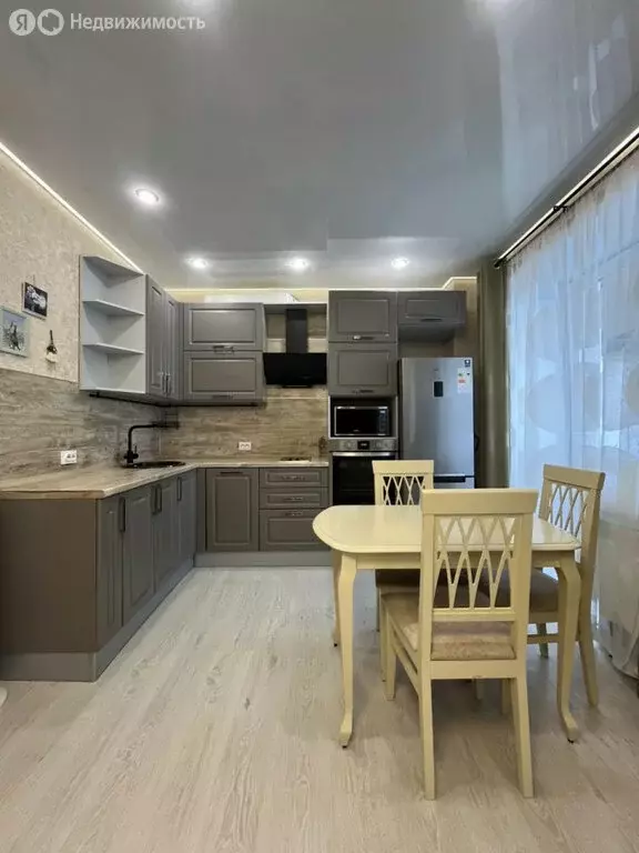 2-комнатная квартира: Сыктывкар, Тентюковская улица, 330 (55.7 м) - Фото 2