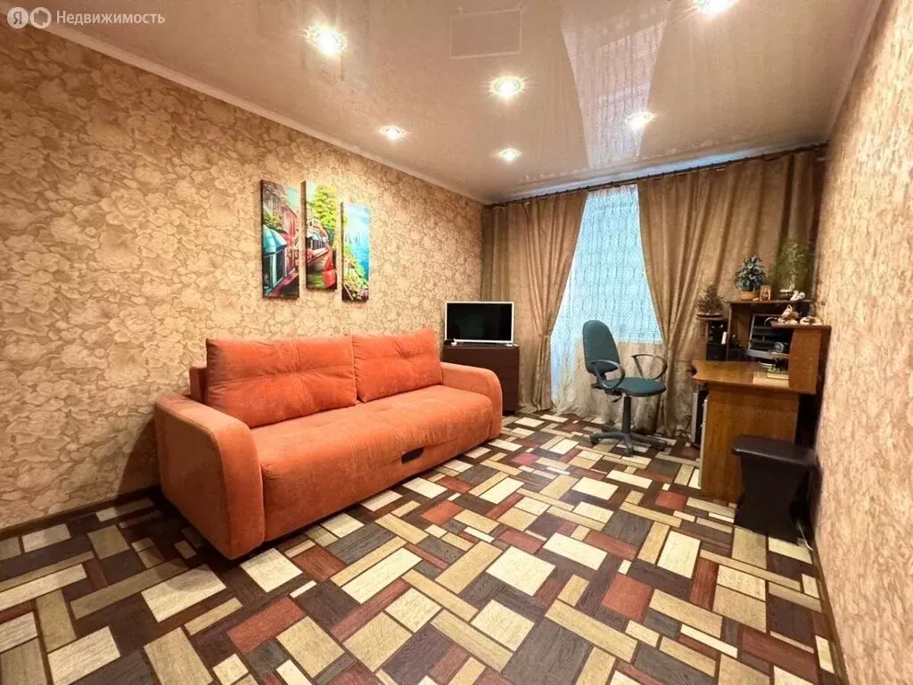 2-комнатная квартира: Разумное, проспект Ленина, 7 (47.3 м) - Фото 0