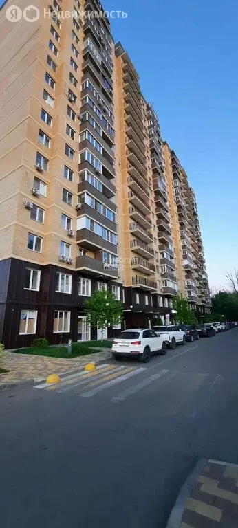 3-комнатная квартира: Краснодар, улица имени Снесарева, 17/1к1 (78.2 ... - Фото 0
