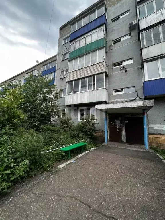 2-к кв. Кемеровская область, Анжеро-Судженск ул. Урицкого, 48 (52.8 м) - Фото 0