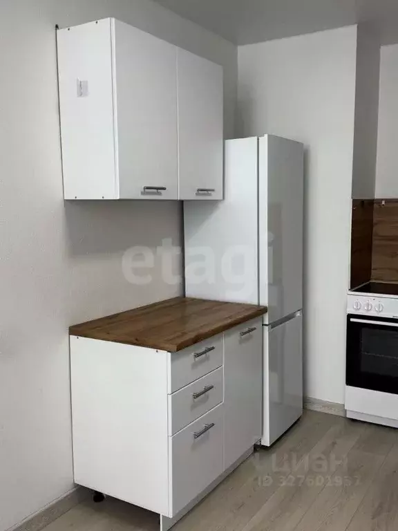 Студия Тюменская область, Тюмень ул. Первооткрывателей, 10 (26.0 м) - Фото 1