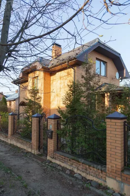 Дом в Московская область, Истра ул. Володарского, 26 (236 м) - Фото 0