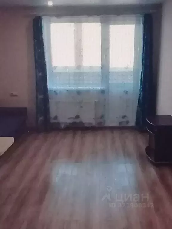 2-к кв. Саратовская область, Энгельс Харьковская ул., 10 (56.0 м) - Фото 0