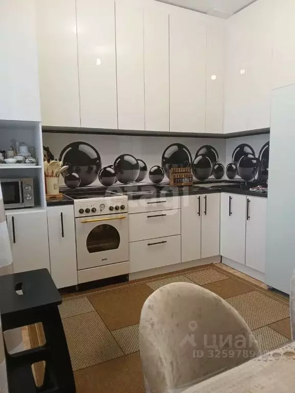 2-к кв. Ханты-Мансийский АО, Сургут тракт Тюменский, 4 (60.0 м) - Фото 1