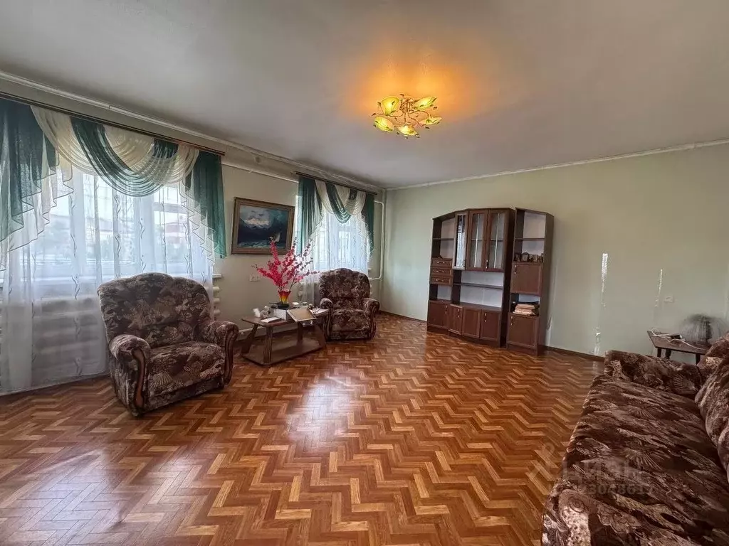 Дом в Тамбовская область, Мичуринск Гражданская ул., 122 (210 м) - Фото 1