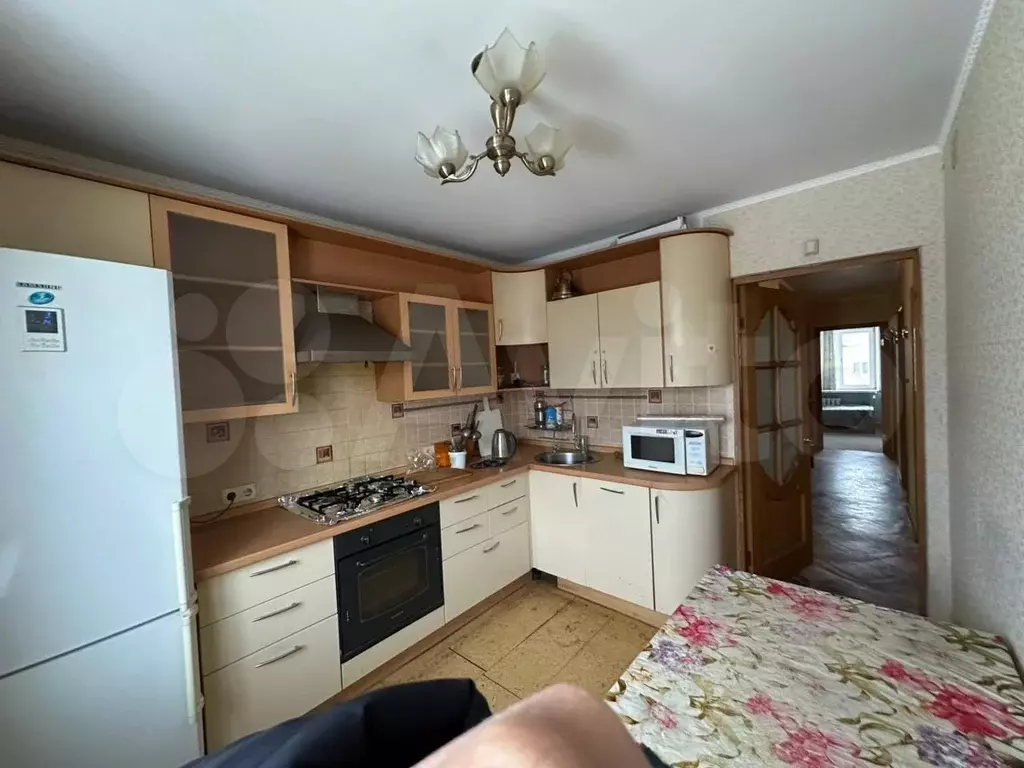 4-к. квартира, 72 м, 5/5 эт. - Фото 0