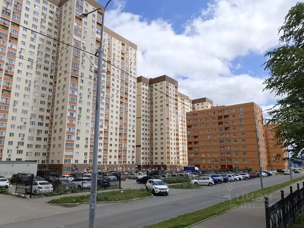 1-к кв. Саратовская область, Саратов ул. Имени К.П. Панченко, 9 (39.56 ... - Фото 0