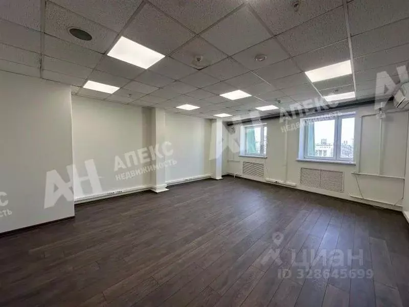 Помещение свободного назначения в Москва 2-й Верхний Михайловский ... - Фото 1