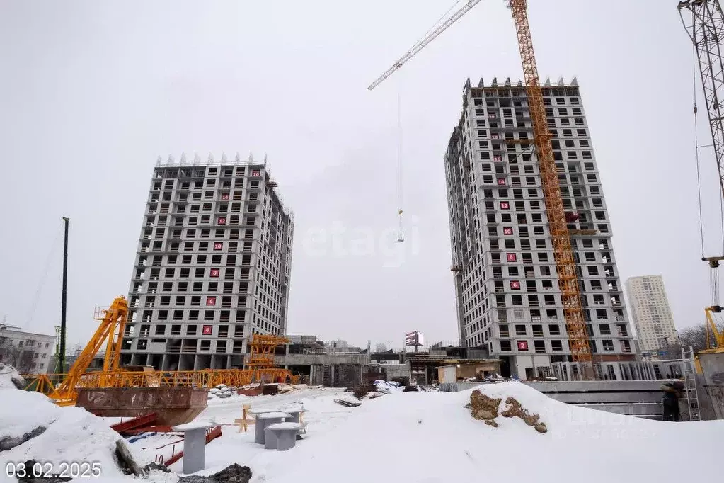 1-к кв. Свердловская область, Екатеринбург Центральный жилрайон, Азина ... - Фото 0