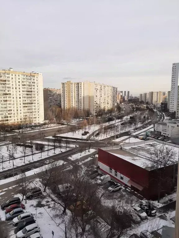 Комната 73 м в 3-к., 10/17 эт. - Фото 1