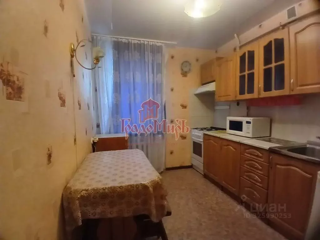 2-к кв. Владимирская область, Александров ул. Октябрьская, 8 (48.7 м) - Фото 2