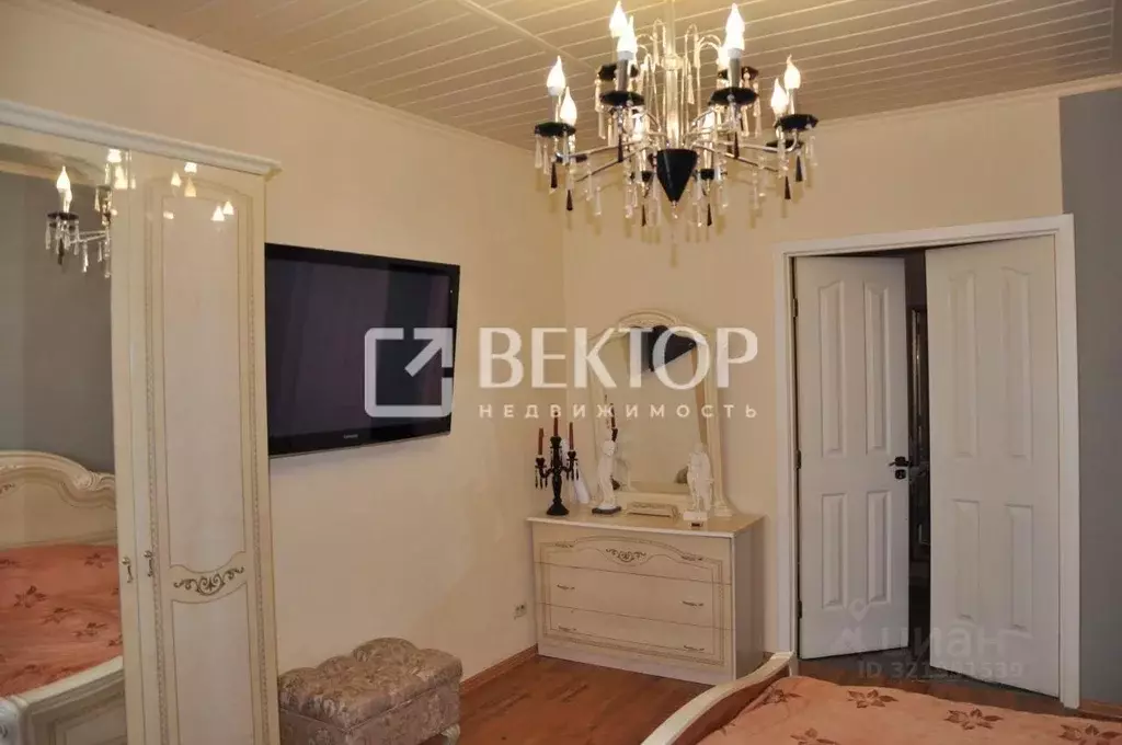 3-к кв. Ивановская область, Иваново Набережная ул., 5 (80.0 м) - Фото 1