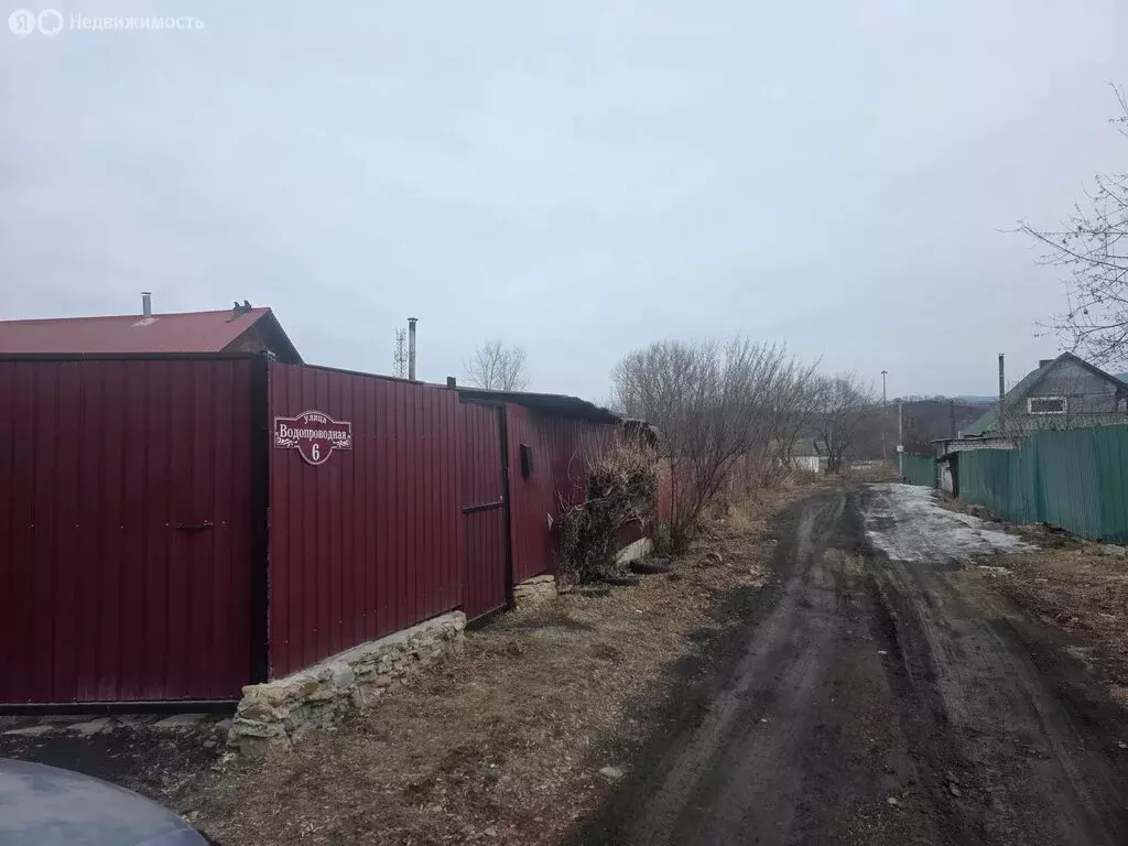 Участок в Партизанск, Фабричная улица (6 м) - Фото 1