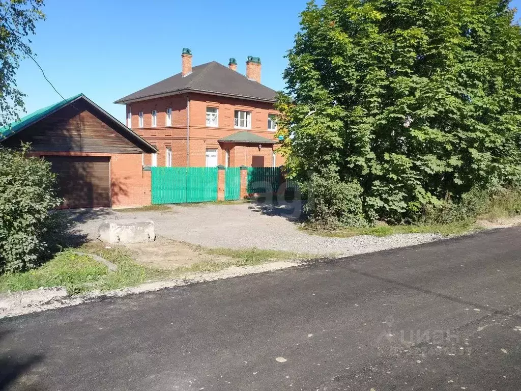 Дом в Вологодская область, д. Емельяново ул. Емельяновская, 1 (230 м) - Фото 1