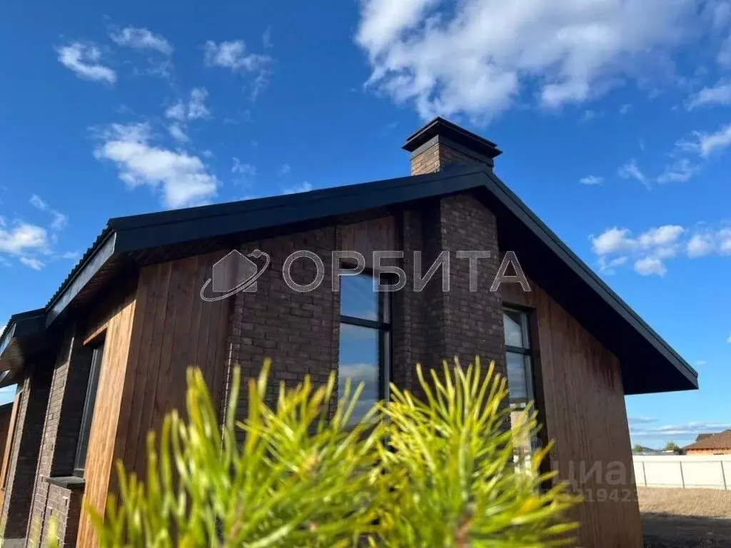 Дом в Тюменская область, Тюменский район, д. Зубарева Центральная ул. ... - Фото 0