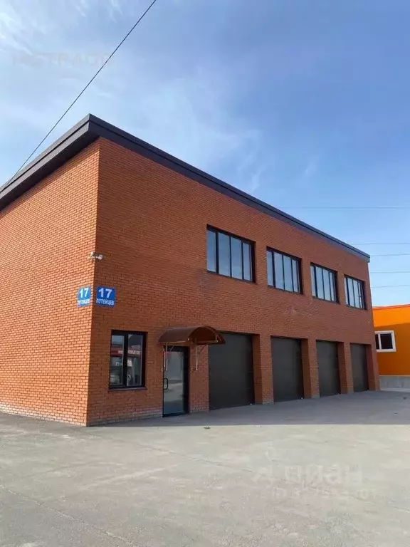 Помещение свободного назначения в Новосибирская область, Обь ул. ... - Фото 2